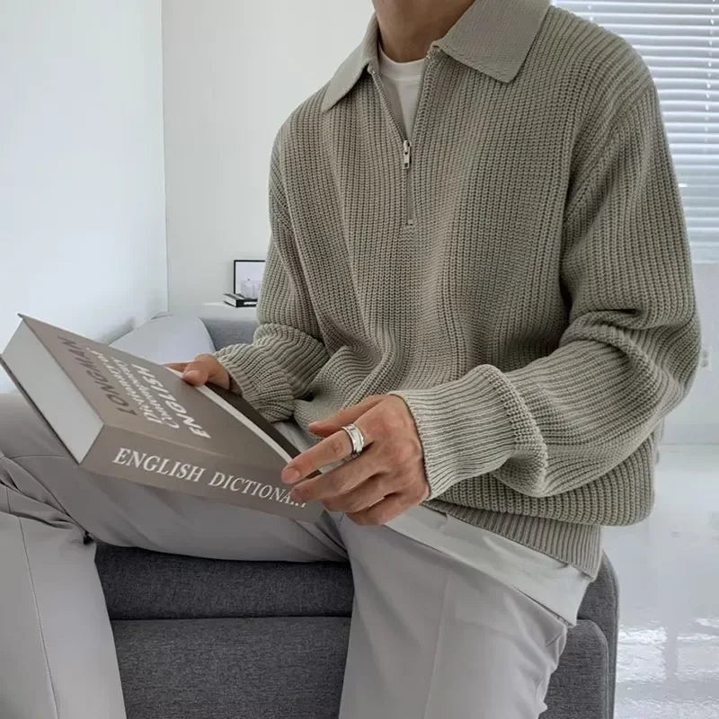 Loose fit, high-end feel — your go-to knit this season.